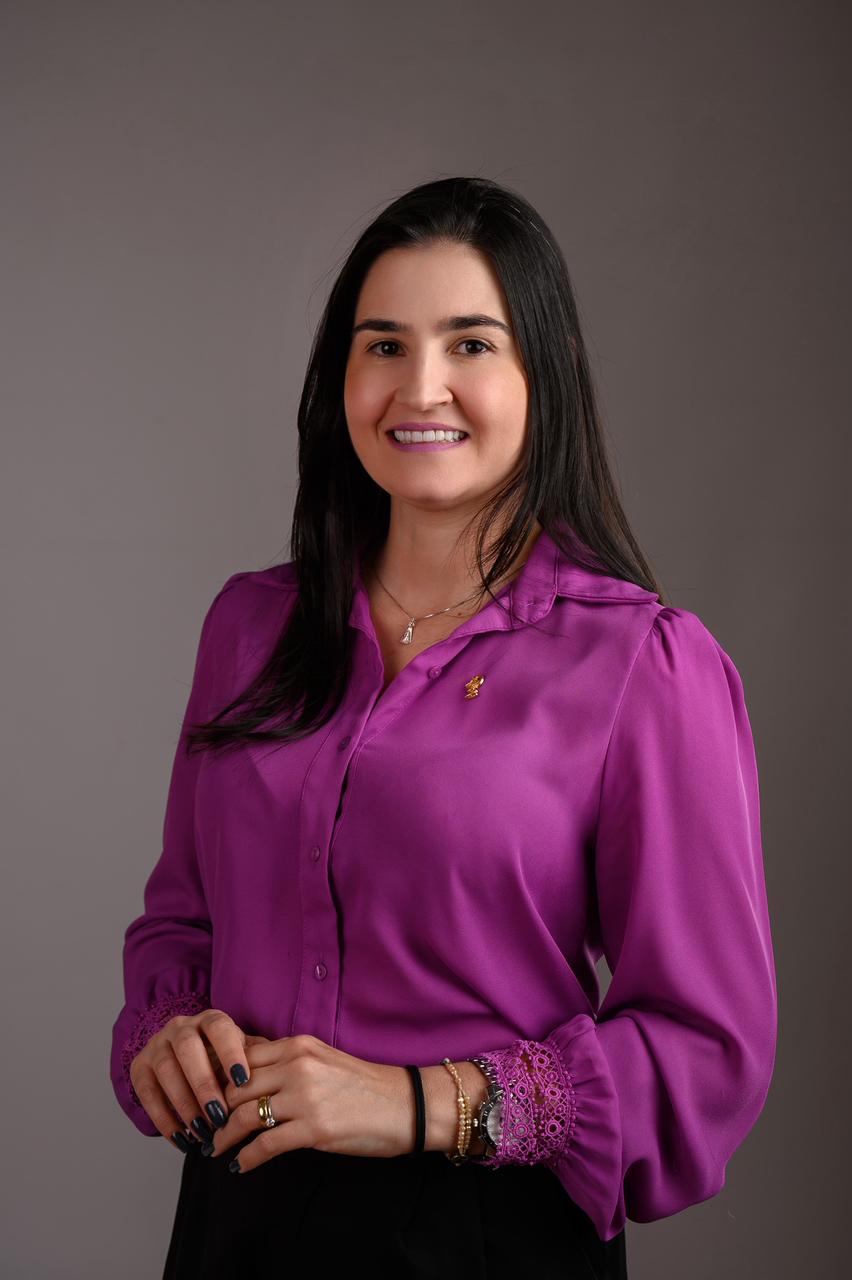 Prof.ª Dra. Veridiana Galetti de Rezende